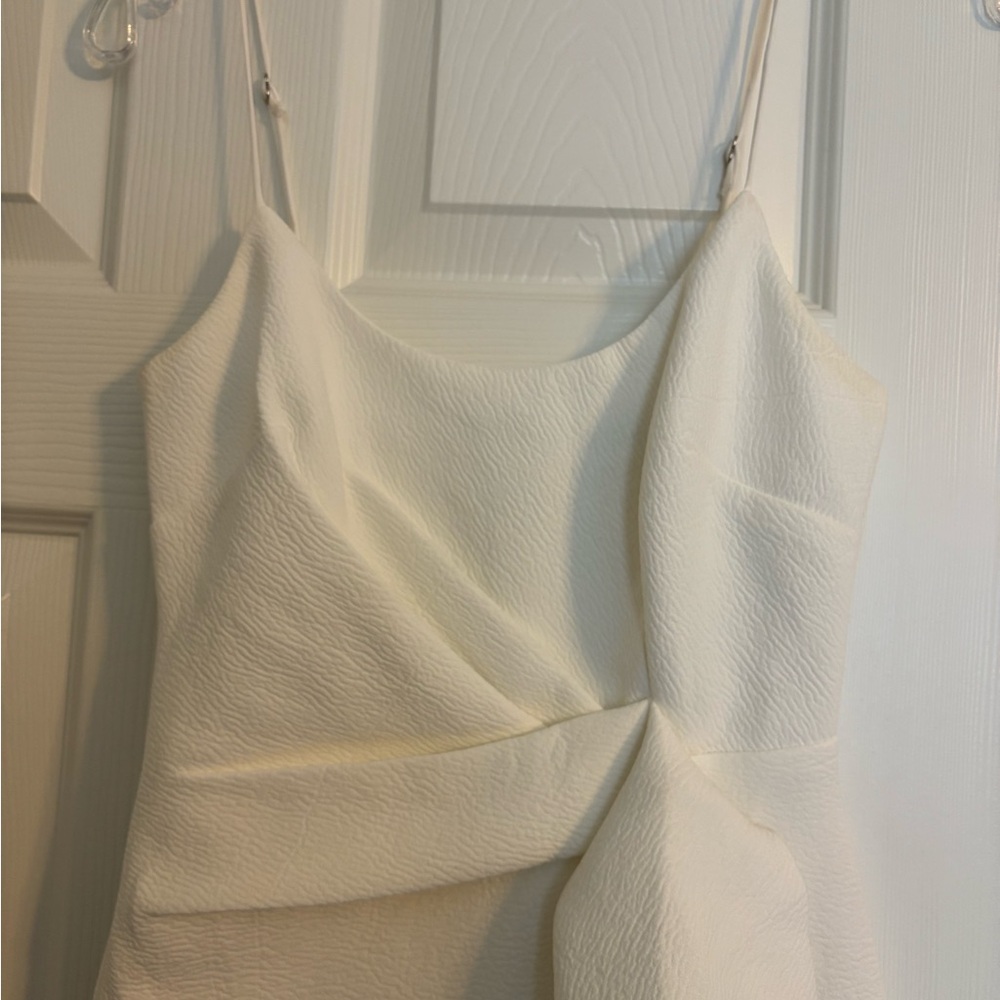 Selfie Leslie White Asymmetrical Ruffled Cocktail Dress - Picture 3 of 5